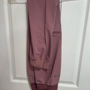 FIGS mineral mauve zamora joggers
